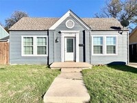 Building Photo - 202 N Riverside Dr