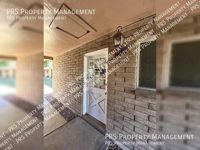 Building Photo - 3031 S Rural Rd