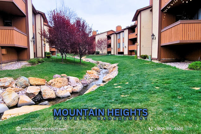 Building Photo - 6841 Countrywoods Cir