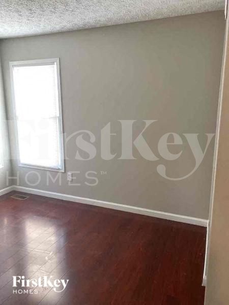 Building Photo - 248 Westmark Ct