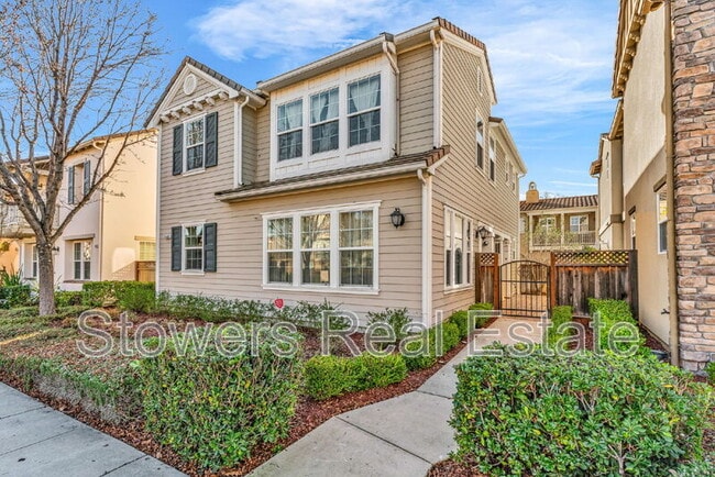 Building Photo - 4685 Malayan St