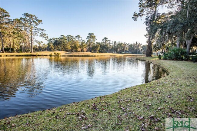 Building Photo - 5 Huntingwood Retreat