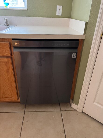 Building Photo - 10433 Fly Fishing St