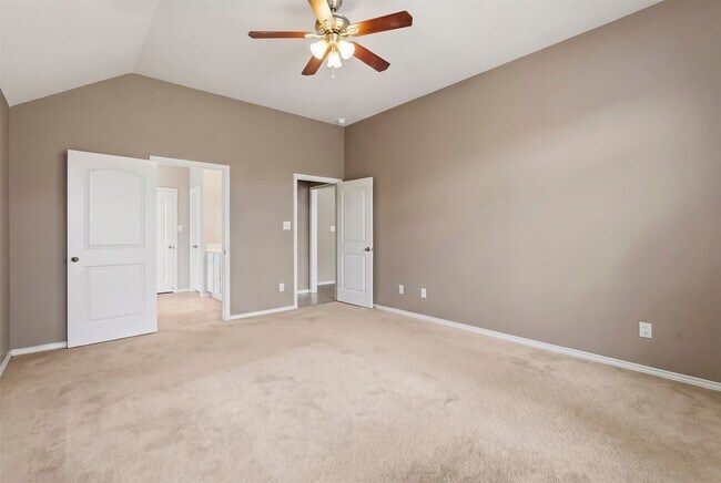 Building Photo - 2935 Fair Chase Dr