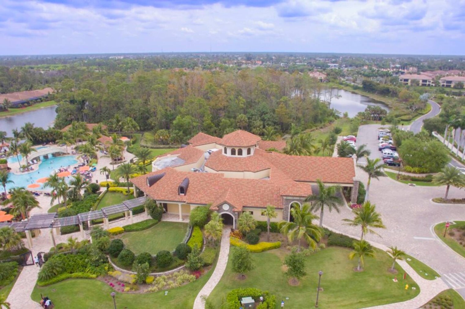 Building Photo - 9837 Venezia Cir