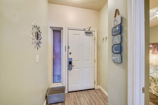 Building Photo - 104 Gulfside Ct