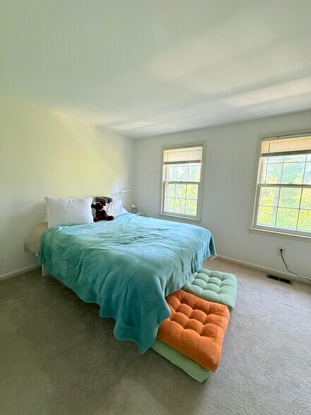 Building Photo - 20502 Sterncroft Ct