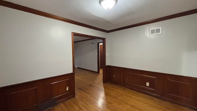 Building Photo - 4243 Vann Ave