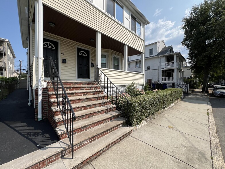 Building Photo - 63 Boston Ave
