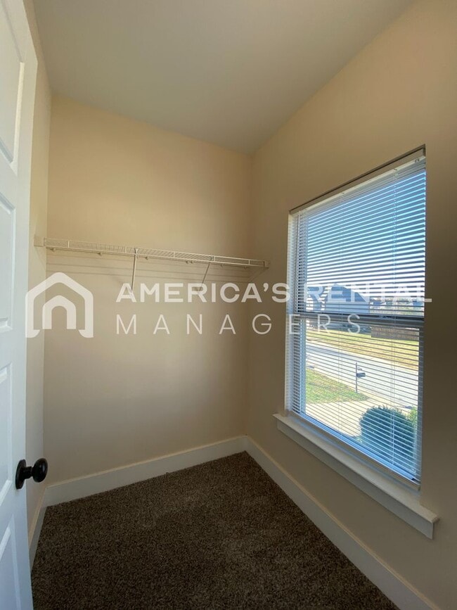 Building Photo - Home for Rent in McCalla, AL! Available to View Now!!! DEPOSIT PENDING!!!