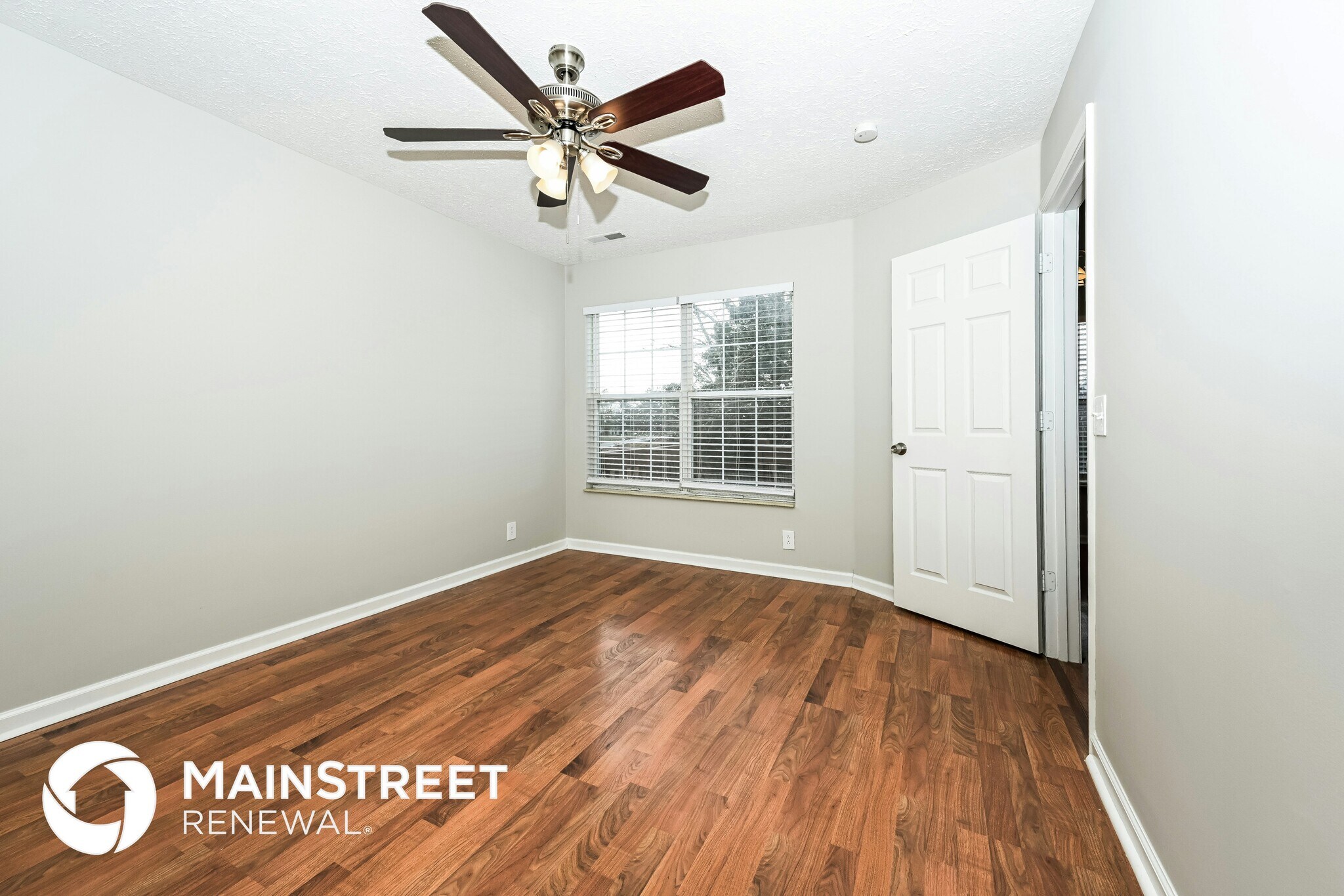 Building Photo - 3028 Glenboro Dr