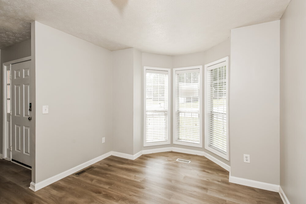 Building Photo - 2580 Candler Way