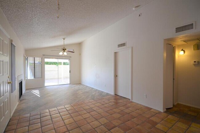 Building Photo - 5238 W Jupiter Way N