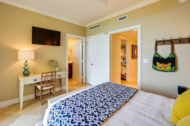 Building Photo - 4761 W Bay Blvd