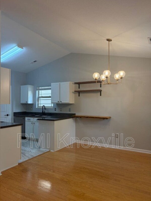 Building Photo - 10311 Boston Ln