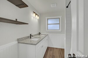 Building Photo - 129 Young W