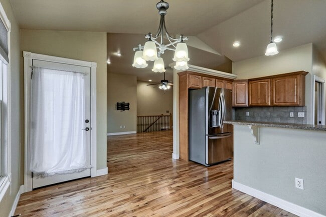 Building Photo - 4 Bedroom 3 Bath Ranch in Greeley