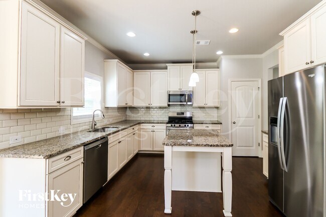 Building Photo - 507 Blue Mountain Rise