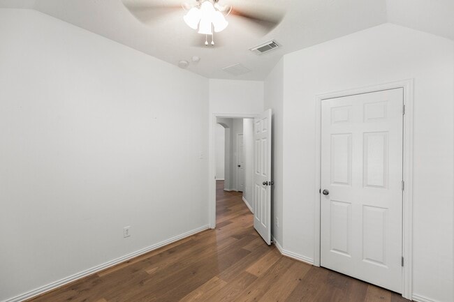 Building Photo - 10906 Bernalda Cir