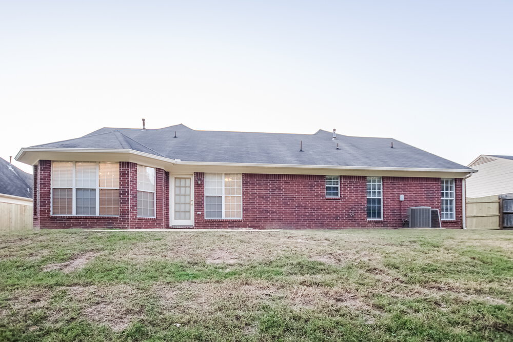Building Photo - 6356 White Hawk Ln