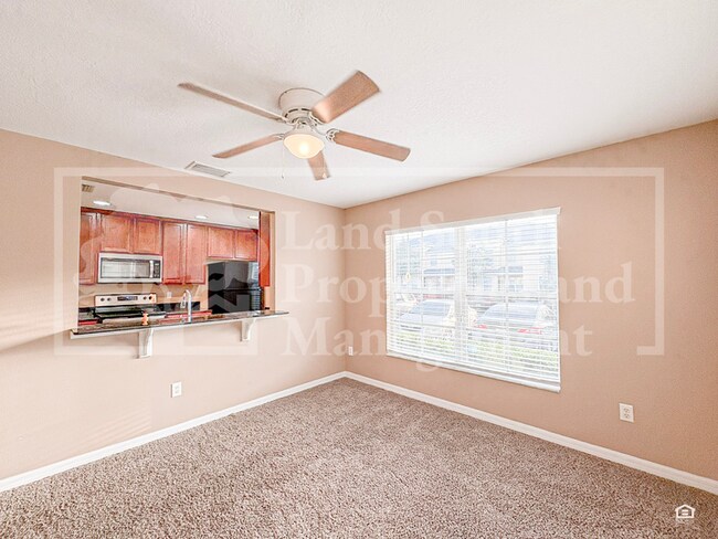 Building Photo - 5432 River Rock Rd