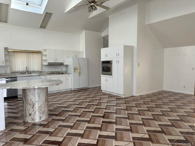 Building Photo - 10 Fenwood Dr