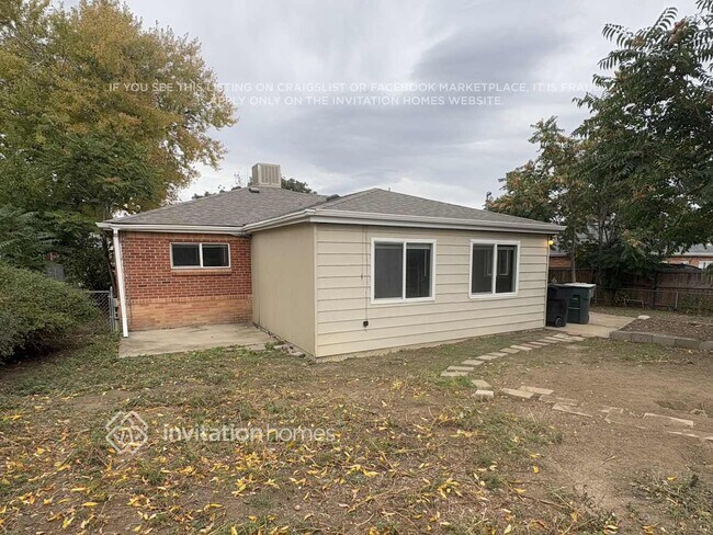 Building Photo - 9141 Lilly Ct