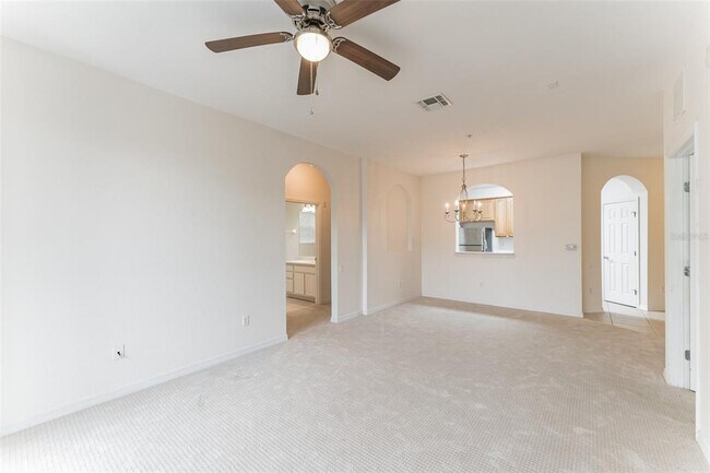 Building Photo - 1355 Venezia Ct