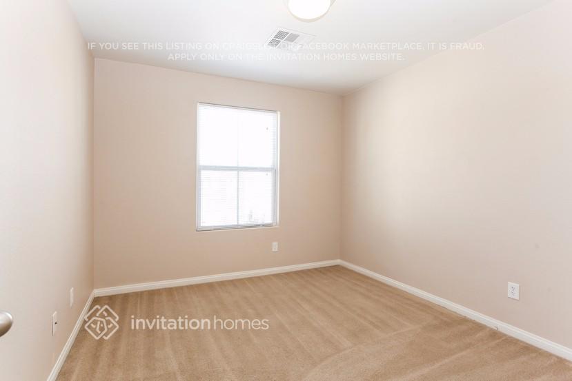 Building Photo - 8961 Stephanie Jean Ct