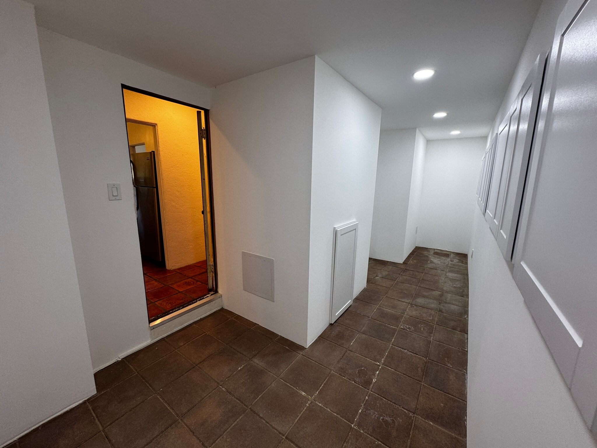 Storage Space - 2343 Earl St