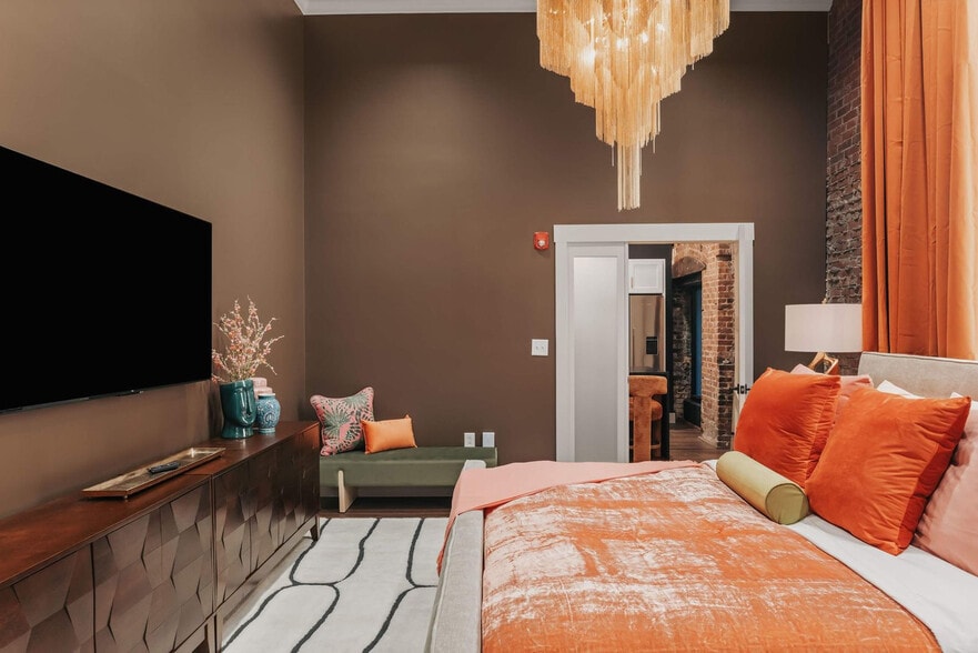 Building Photo - 240 Rep. John Lewis Way N