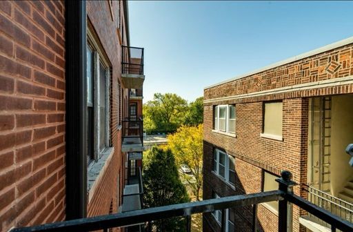 Building Photo - 5616 Pershing Ave