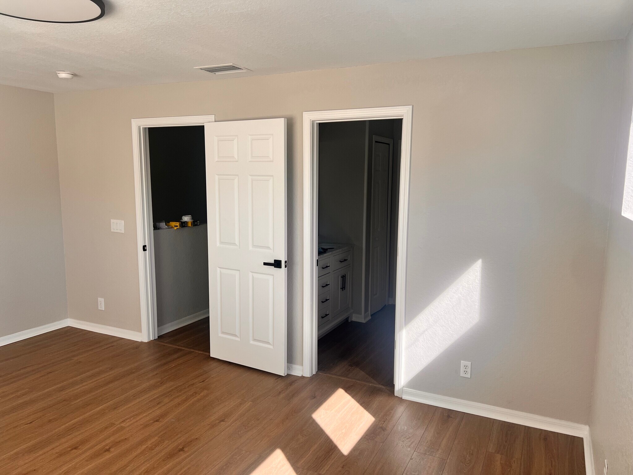 Building Photo - 10983 Winter Crest Dr