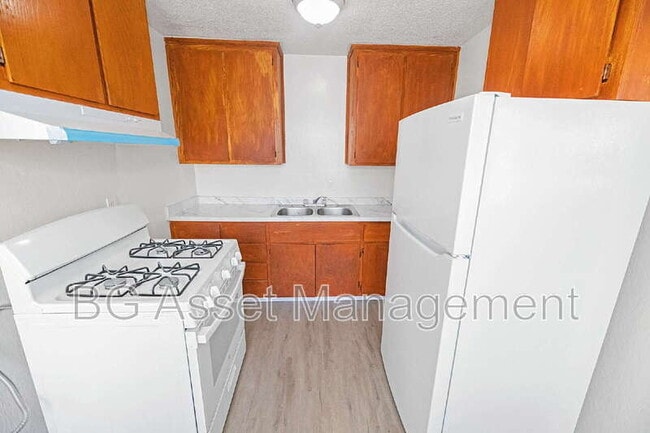 Building Photo - 412 San Marco St