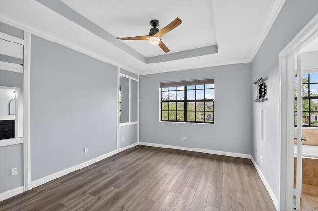 Building Photo - 10457 Wellington Parc Dr