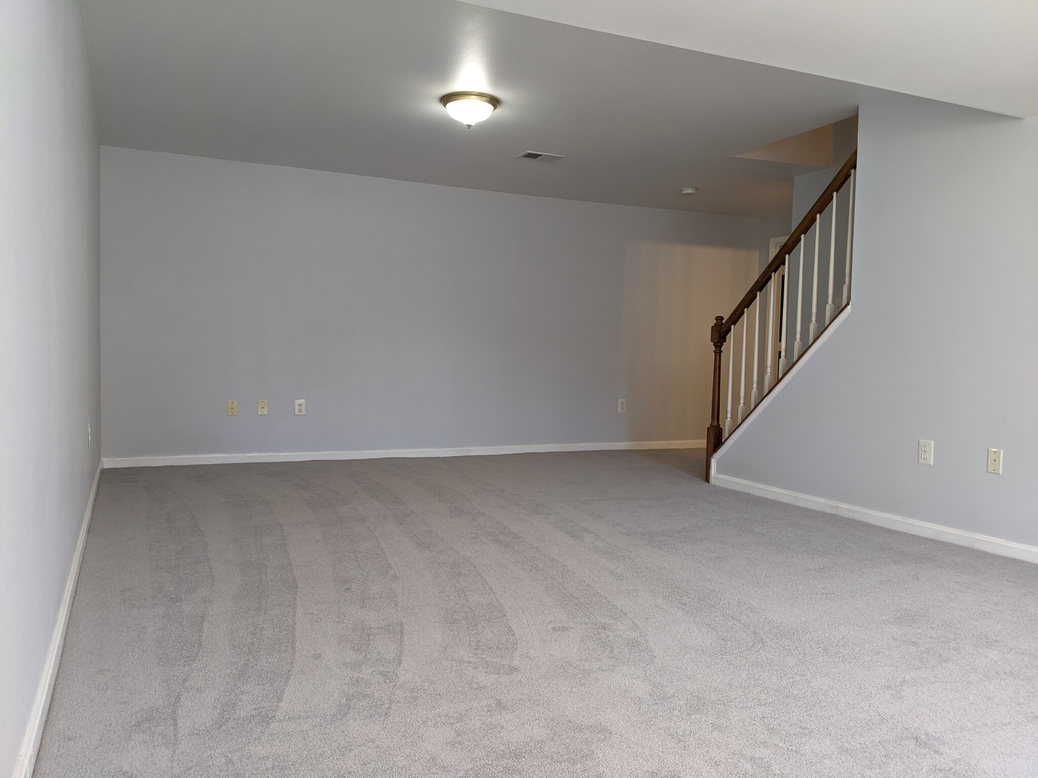 Main living area - 3985 Pearlberry Ct