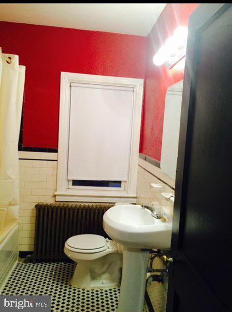 Primary Photo - 703 N Augusta Ave