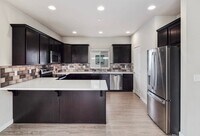 Building Photo - Rainier View Court Townhomes