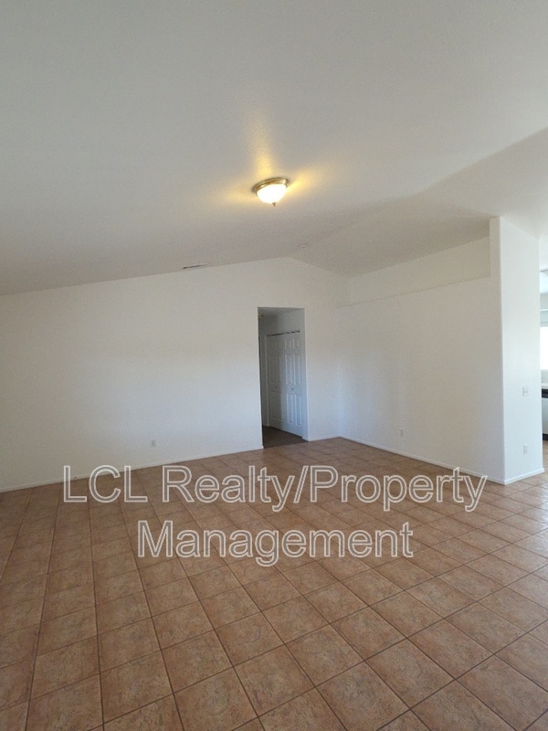 Building Photo - 22561 Forrest Rd