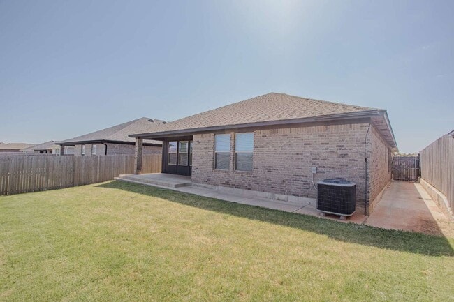 Building Photo - 3729 Alta Vis Dr