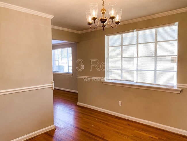 Building Photo - 2762 Biltmore Ave