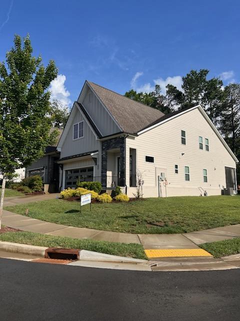 Building Photo - 3058 Wiltshire Pk Pl