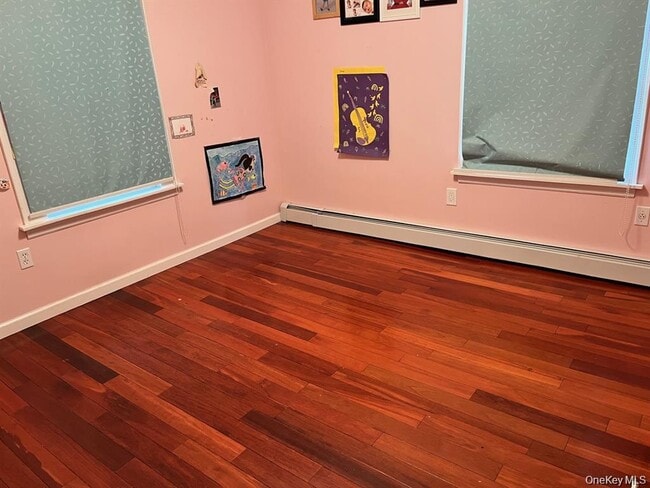 Building Photo - 21 Nassau Rd