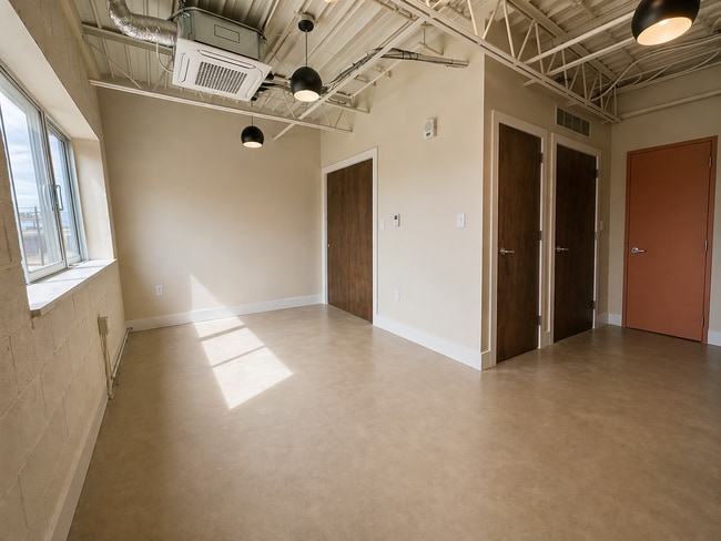 Building Photo - The Garden Lofts