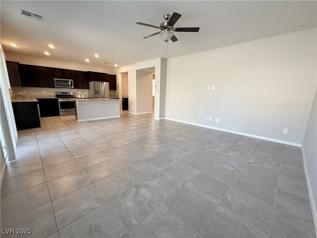 Building Photo - 7745 Wishbone Falls St