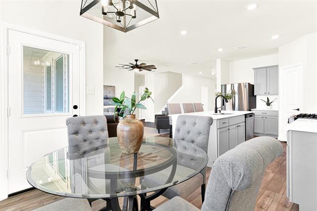 Building Photo - 3320 Brentwood Cv