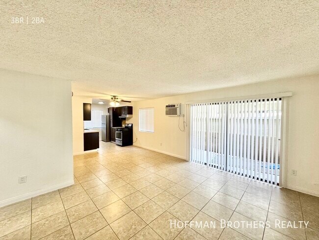 Primary Photo - 9050 Tobias Ave