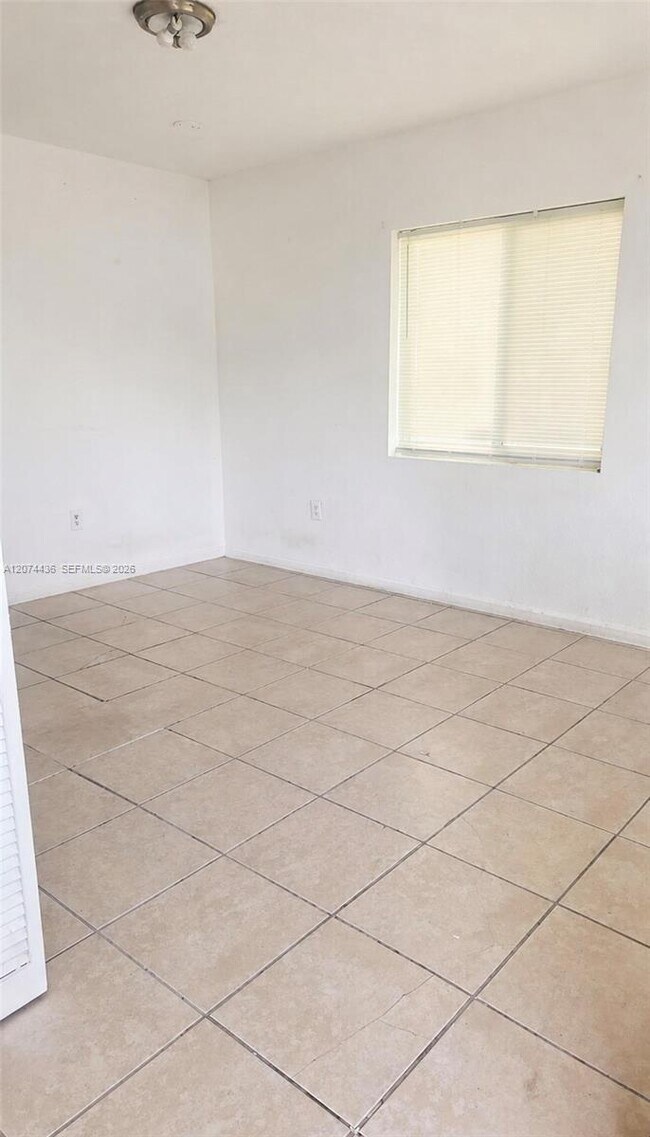 Building Photo - 301 NW 84th St