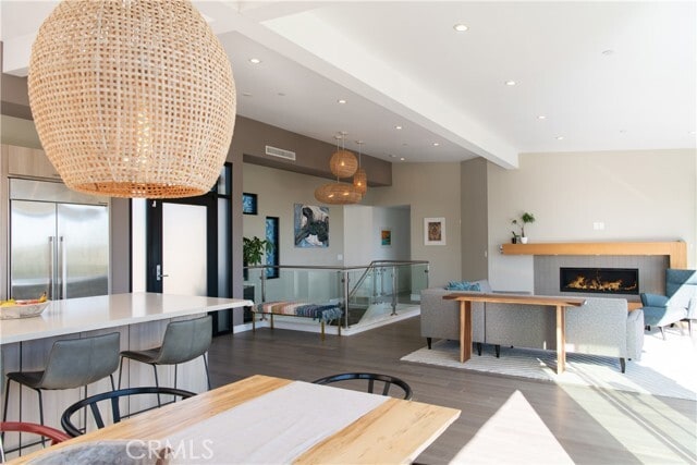 Building Photo - 2305 Temple Hills Dr