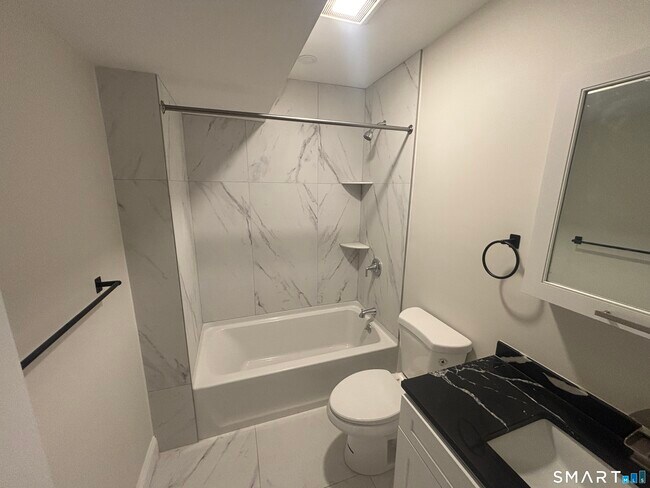 Building Photo - 50 Bonner St